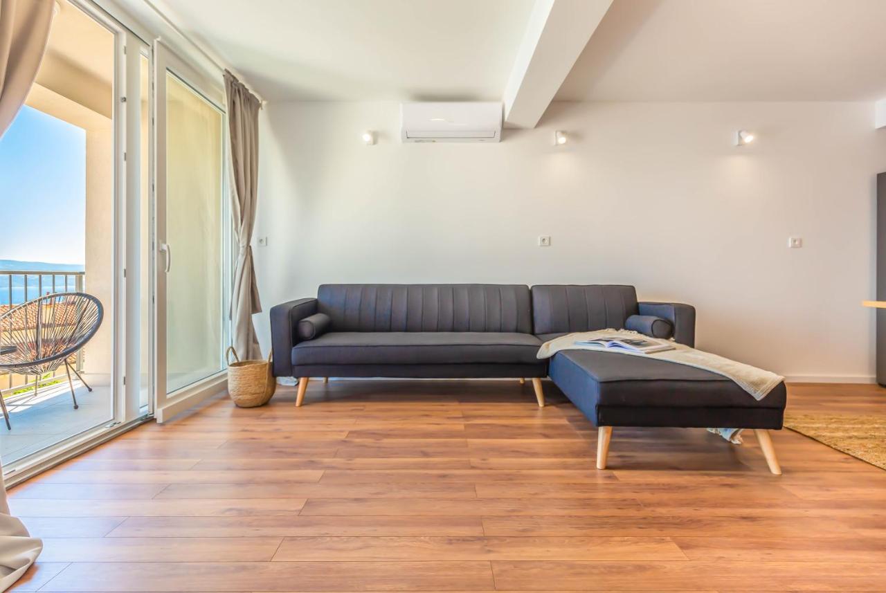 Sea View Apartment Celina Extérieur photo